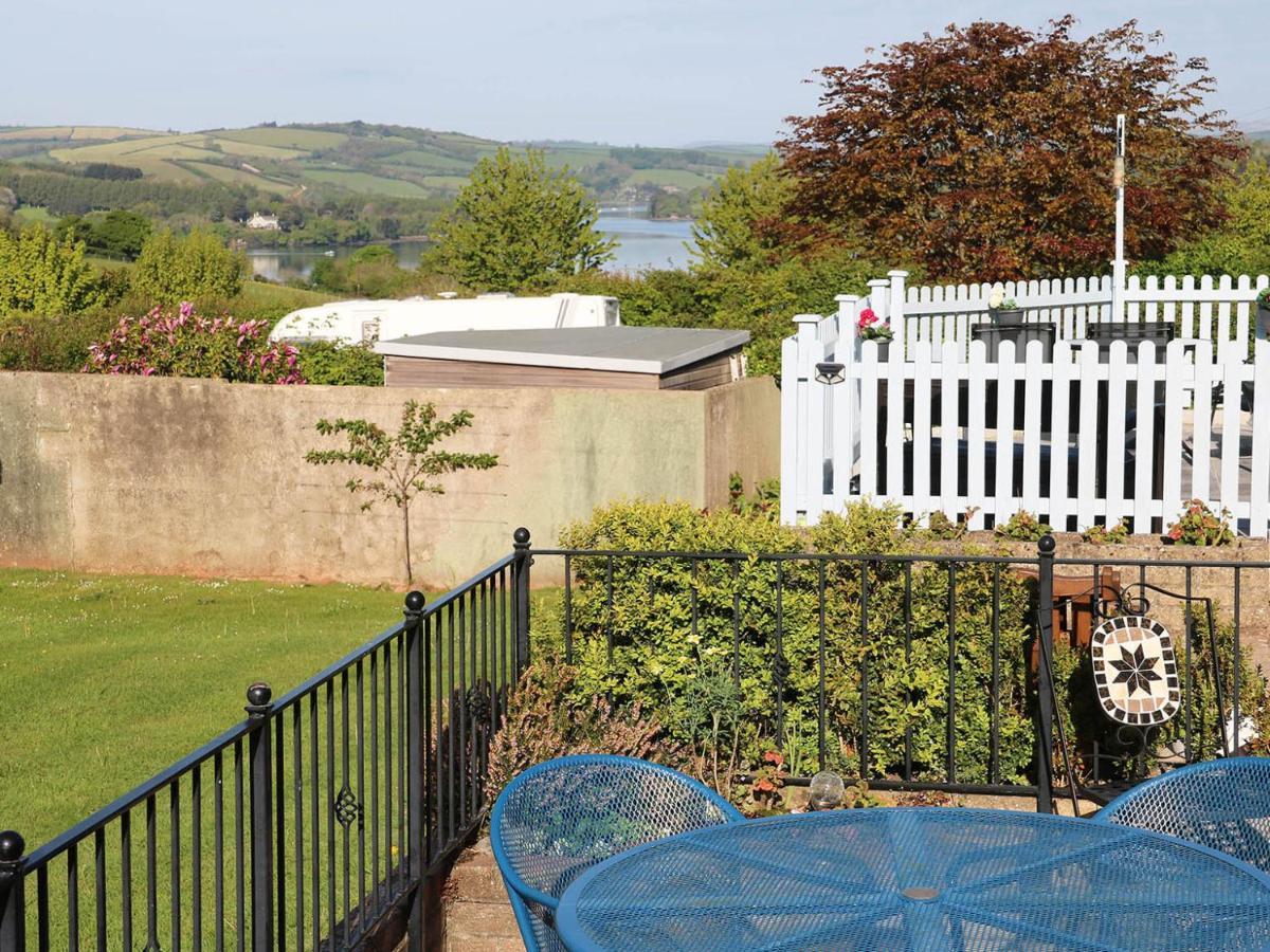 Dart Haven - Cheerful Holiday Bungalow In Galmpton Exterior foto